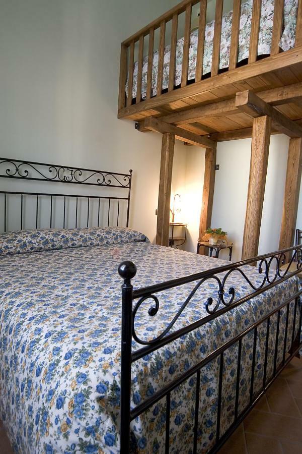 Angolo Del Gelsomino Castel Ritaldi Kültér fotó