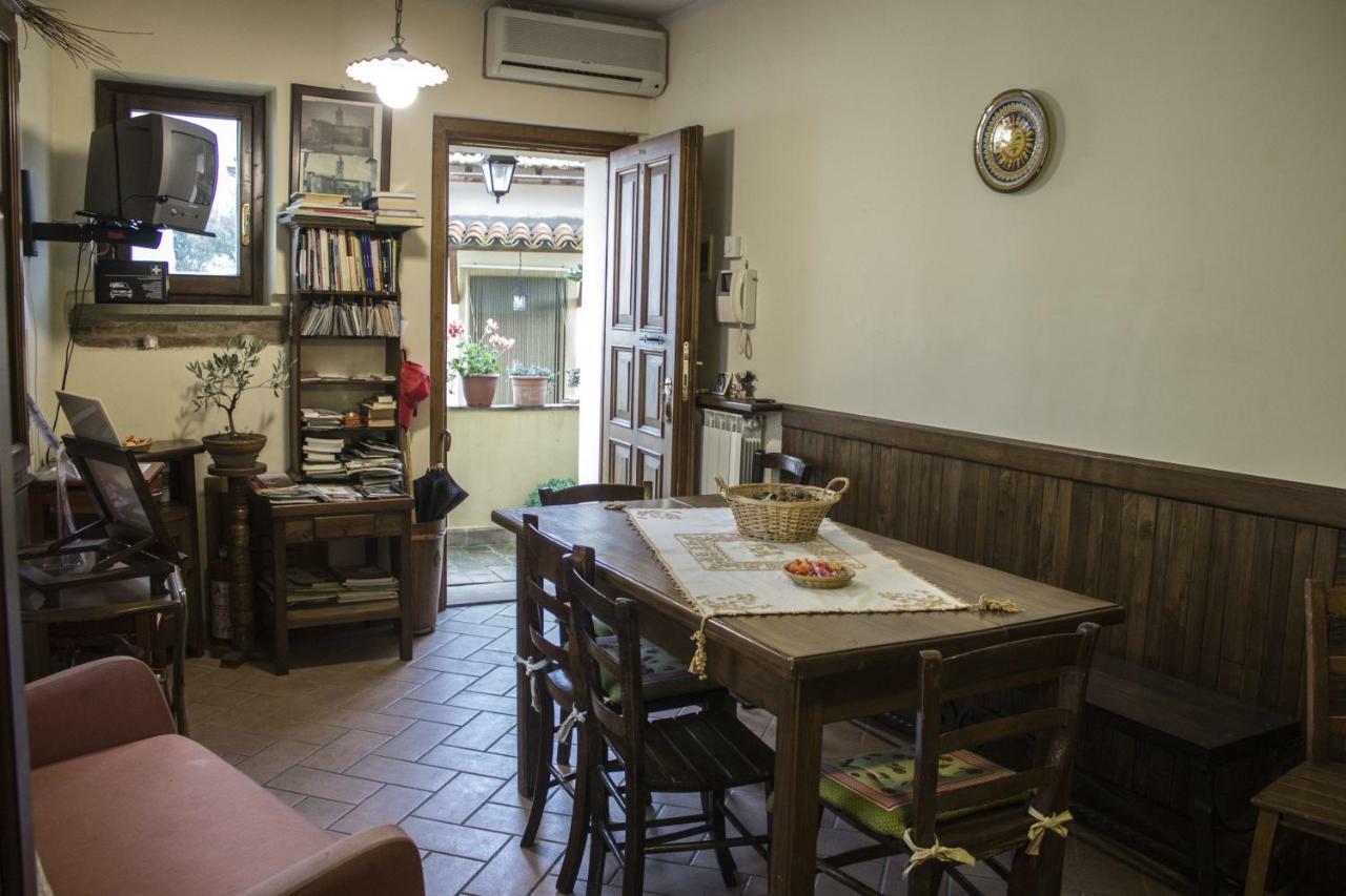Angolo Del Gelsomino Castel Ritaldi Kültér fotó